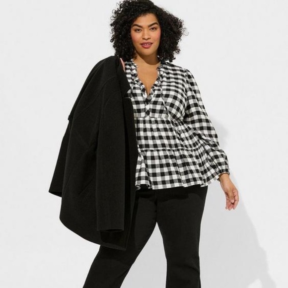 Torrid flannel top - Picture 2 of 7